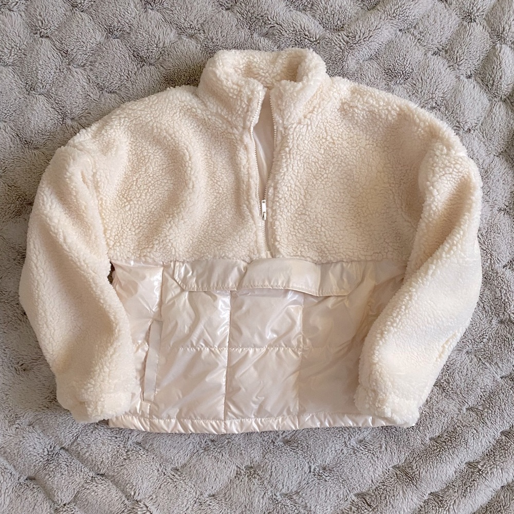 FABLETICS | NWT Thick Sherpa Quarter Zip Sweatshirt